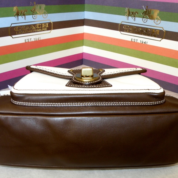 ❤️NEW MINT COACH LEGACY 65TH ANNIVERSARY BROWN & OFF-WHITE LEATHER SHOULDER BAG - Picture 9 of 10